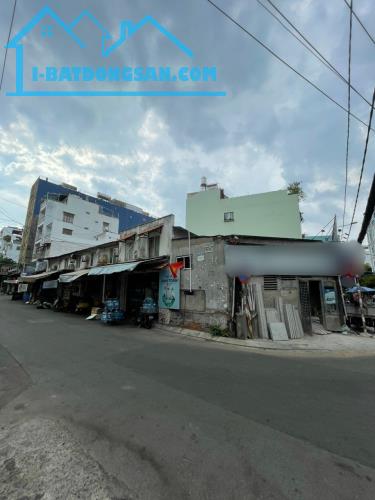Lô Góc 400m2. Giá Chào 50 Tỷ. Đường Số 8 KDC Tân Quy. P Tân Quy. Quận 7