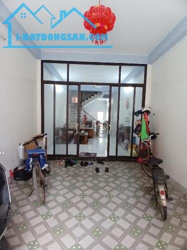 Bán Nhà gấp Định công Hạ , DT 50m2 , giá hơn 5 Tỷ , o to gần nhà ,Full nội thấ - 2