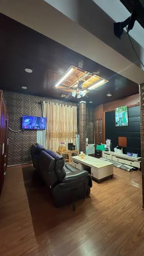 Bán nhà mặt phố Lê Trọng Tấn, Q Thanh Xuân, KD, Ô tô  100m, MT 8m, 33 tỷ. - 2