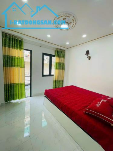 Cần Bán Gấp - Chỉ với 2Tỷ - nhà 26m² - 2 Tầng - mới đẹp ở ngay - Vườn Lài - Tân Phú