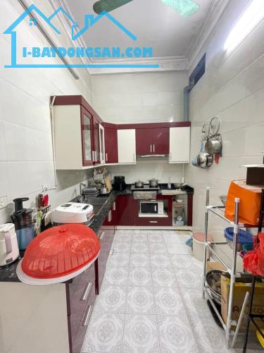 Bán nhà phố Kim Ngưu, Hai Bà Trưng 38m, 4 tầng. Giá: 6.95 tỷ - 2