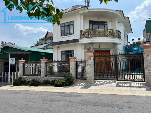Biệt thự KQH Yersin P9 Cách Hồ Xuân Hương 800M, giá chỉ 20 tỷ