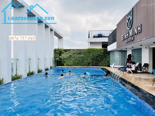 Bán cắt  lỗ căn chung cư Bình Minh Garden Đức Giang, diện tích 74m2, 2 ngủ, view sông, rẻ - 1