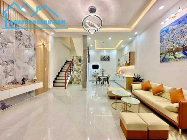 🔥 Cần tiền bán gấp căn nhà 56,65m²-3tỷ640(TL) Đường Phan Văn Trị, P.11, Quận Bình Thạnh.