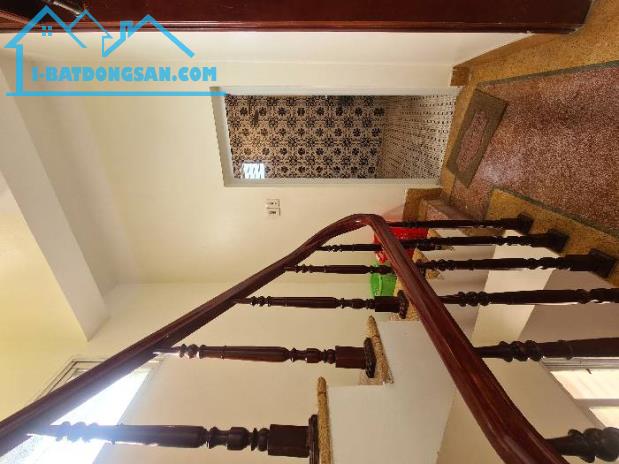 Bán nhà phố Thái Hà quận Đống Đa, nhà đẹp 5 tầng 4 ngủ, ngõ nông sổ vuông, 72m nhỉnh 12 tỷ