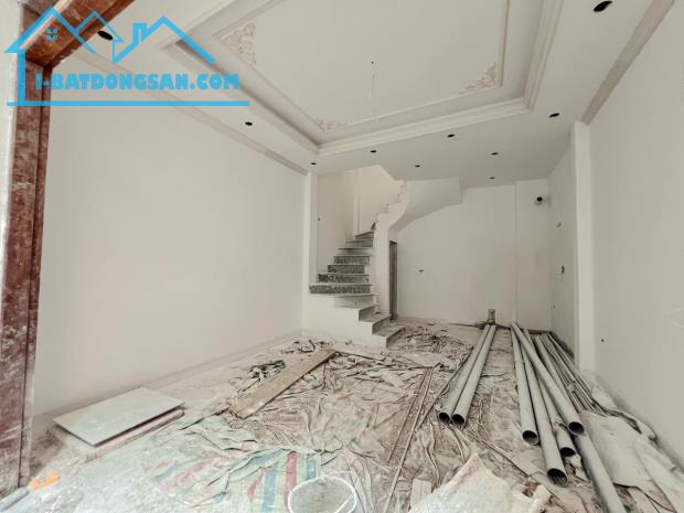 Bán Nhà Đê Trần Khát Chân Hai Bà Trưng 30m Đẹp - 3