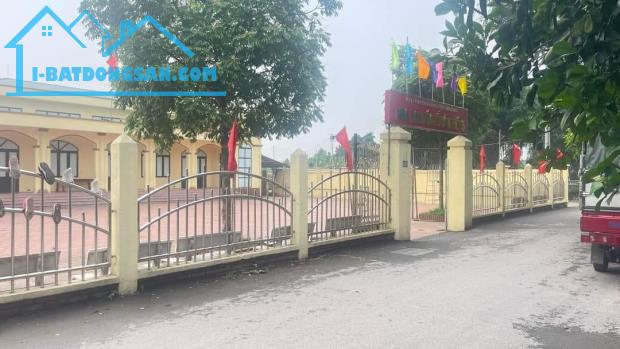 Bán Lô Đất Tuyệt Đẹp Mặt Phố Oto Tránh Nhau Kinh Doanh Sầm Uất Yên Nghĩa Hà Đông giá2.46Ty - 1