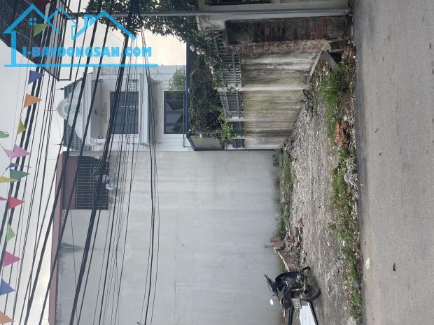 Bán Lô Đất Tuyệt Đẹp Mặt Phố Oto Tránh Nhau Kinh Doanh Sầm Uất Yên Nghĩa Hà Đông giá2.46Ty - 3