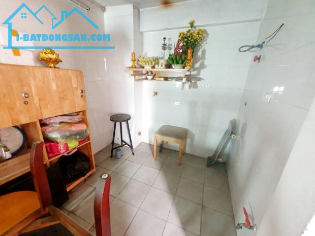 GẤP GẤP! Mặt phố Ngọc Trì, KD đỉnh, 47m, 6T, lô góc, ô tô tránh, chỉ 9.9 tỷ - 2