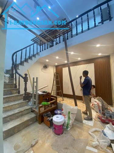Bán Nhà Tây Sơn Đống Đa 28m Đẹp - 3