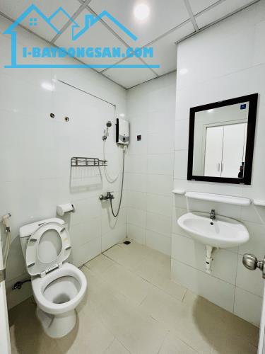 Cho thuê căn hộ ngay sát quận 1, gần cầu chữ Y, nhà full nt 2PN 2WC, 67m2 - 3