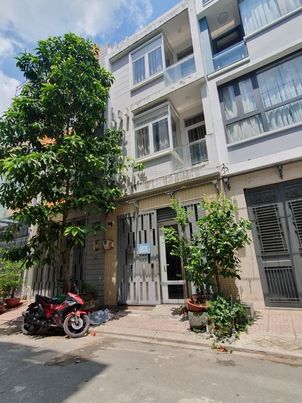 Bán nhà gần mặt tiền Nguyễn Duy Trinh, Bình Trưng Đông, Q2. 60m2, 3tầng, 6.3 tỷ. tuấn - 1