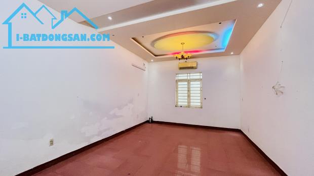🏠 Bán Nhà Nhà 2 Lầu Ngay KDC Long Bình Chợ Điều Giá Chỉ 4,7 Tỷ - 2
