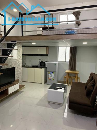 HÀNG HIẾM! CCMN VĂN QUÁN THANG MÁY 40M2 6 TẦNG 10PKK CỰC ĐẸP GIÁ 7 TỶ