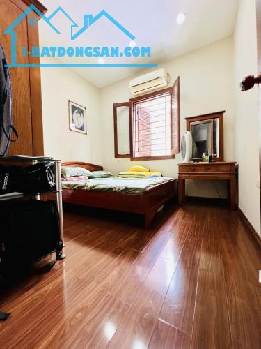 Bán nhà phố Kim Ngưu, Hai Bà Trưng 48m, 4 tầng. Giá: 7.95 tỷ - 2