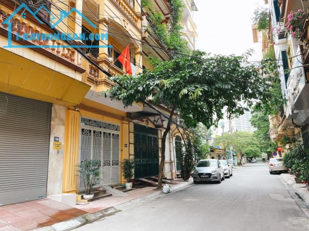 Phân Lô phố Nguyễn Sơn, 93m², MT5.2m, Cạnh 5 Tòa Berriver, Phố Xách Tay. - 1