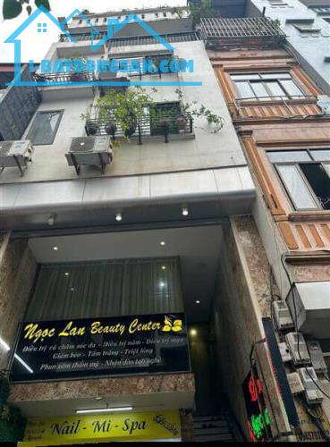 Bán nhà Mặt phố Hoàng Ngọc Phách, Đống Đa. 137 m2 x 7T x Mt 7,5m. Ô Tô Kinh Doanh Cho Thuê