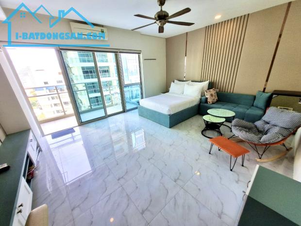 Bán căn hộ nha trang center có sổ, đường Trần Phú view biển, dt 55m giá 2 tỷ 550 triệu