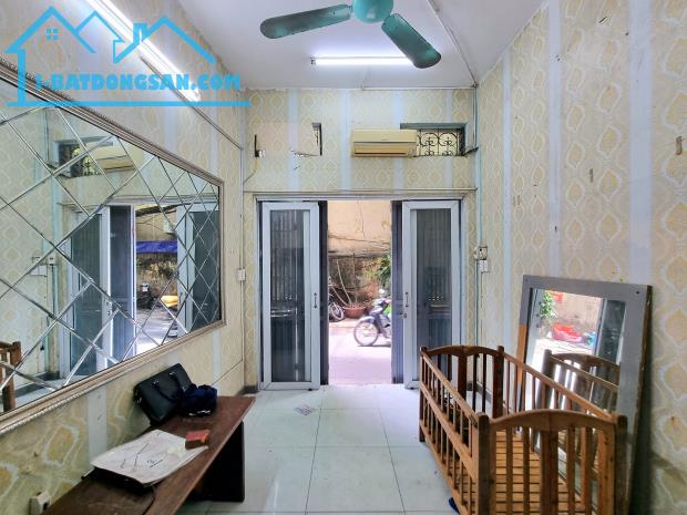 Bán nhà Phương Liệt LÔ GÓC 1 MẶT PHỐ 1 MẶT NGÕ - Ô TÔ TRÁNH - KINH DOANH - NHỈNH 5 TỶ - 4