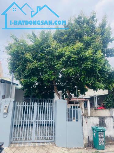 🏠Bán Nhà Cấp 4 Mặt Tiền Kp 8 P. Long Bình DT 90m2 Giá 2,290 Tỷ