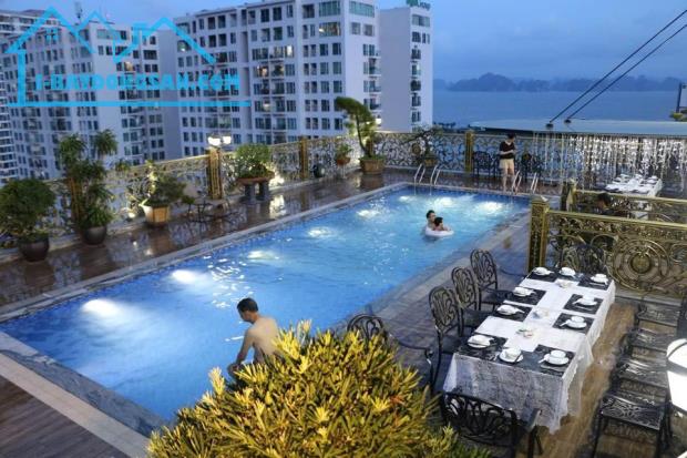 Bán Khách sạn 12 tầng 43p 221m2 View Vịnh Hạ Long, trung tâm du lịch cách Bãi tắm chỉ 300m - 5