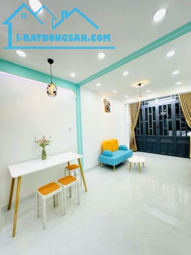 Nhà Bán Ngay Nguyễn Sơn - 22m² - 2 Tầng - Nhà Mới - Hẻm 4m thông - Tân Phú - 2.63 Tỷ TL - 2