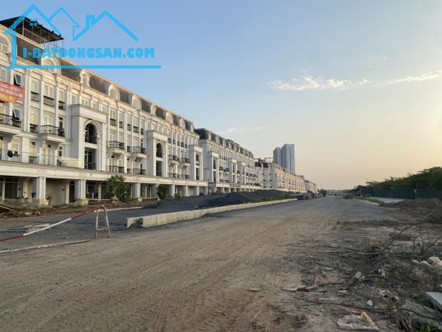 Cần bán nhà mặt chính KĐT LouisCity Đại Mỗ 11mx5T thang máy, vỉa hè kinh doanh 30 tỷ (TL) - 1