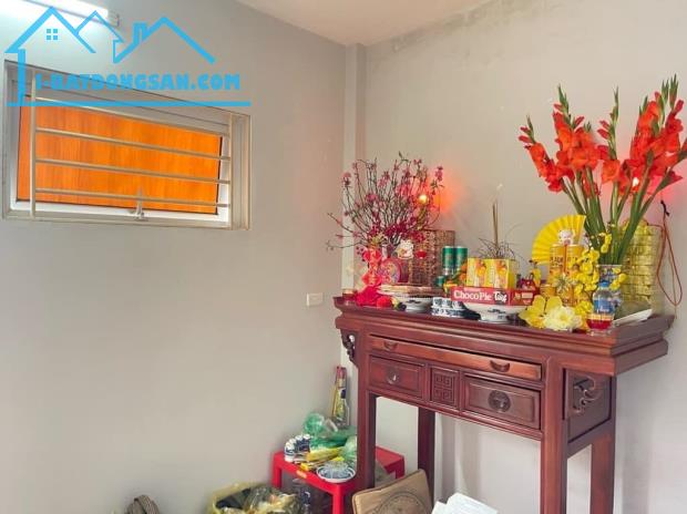 Âu Cơ, Tứ Liên, Tây Hồ, 54m2, sổ đỏ vuông như bánh chưng, sẵn nhà ở được luôn, 6,5 tỷ - 1