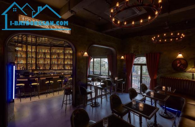 Cần Sang Nhượng Quán Cocktail Bar Siêu Đẹp Ở Hoàn Kiếm Hà Nội khu vực siêu đẹp phố cổ ăn - 1