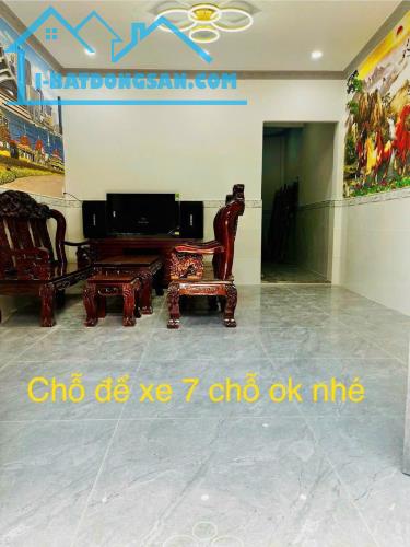 NHÀ BÁN BÌNH TÂN - GẦN 4 XÃ - LÊ VĂN QUỚI - DT 4x10  - 2 TẦNG - HẺM XE HƠI - FULL NỘI THẤT - 2