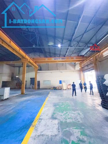 Cho thuê xưởng sản xuất KCN Hố Nai, Trảng Bom , Đồng Nai, 5500m2, giá 350tr - 5