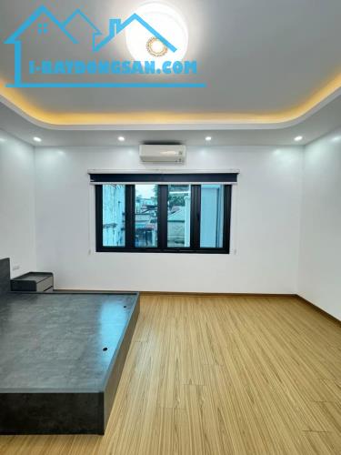 CHỈ 5 TỶ - 30M2 - PHỐ VIP QUAN NHÂN - TIỆN ÍCH NGẬP TRÀN - NHÀ MỚI TINH FULL NỘI THẤT - Ở - 2