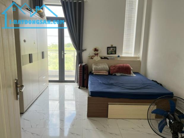 Ô TÔ NGỦ TRONG NHÀ, HUỲNH TẤN PHÁT, THỊ TRẤN NHÀ BÈ, 4 TẦNG, 71M2, 6.75 TỶ. - 1