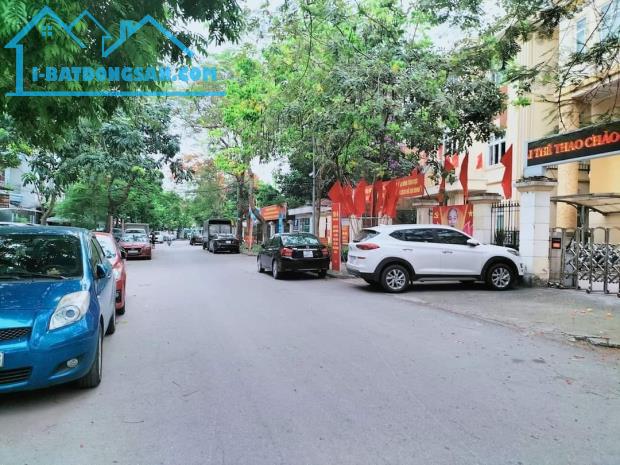 Bán nhà phố Nguyễn Ngọc Nại, Thanh Xuân, DT: 51m, 5 tầng. Giá; 14,5 tỷ vỉa hè oto tránh - 2