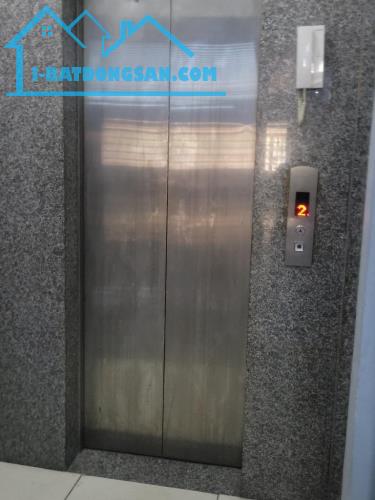 BÁN KHÁCH SẠN 5 TẦNG MẶT TIỀN TÂN THỚI HIỆP QUẬN 12 - 143M2, NGANG 5M - 18 PHÒNG, DÒNG - 3