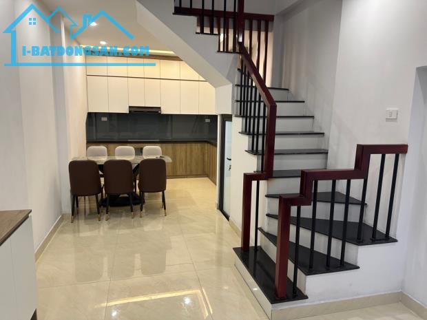 Nhà siêu đẹp, mua ở ngay, 4 tầng, 30m2, Ngô Gia Tự, Long Biên, ngõ ô tô, An sinh đỉnh - 1