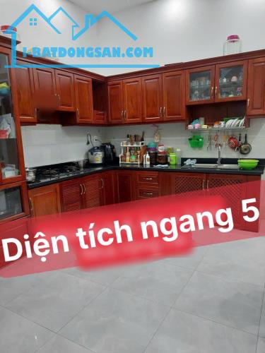 Hẻm Tân Sơn Nhì diện tích 5.05mx14.1mm, 3 lầu, nhà mới, giá 8.5 tỷ tl - 2