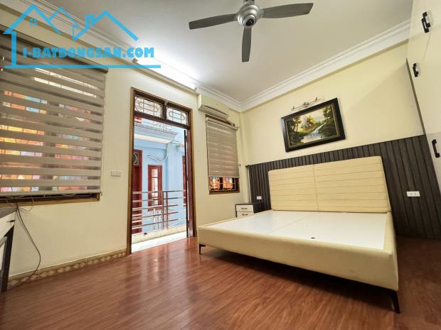 Bán nhà riêng ngõ 164 Vương Thừa Vũ 40,86m2, 4T, MT 6,5m, Ngõ Thông Tứ Tung Giá Chỉ 5,9 Tỷ - 4