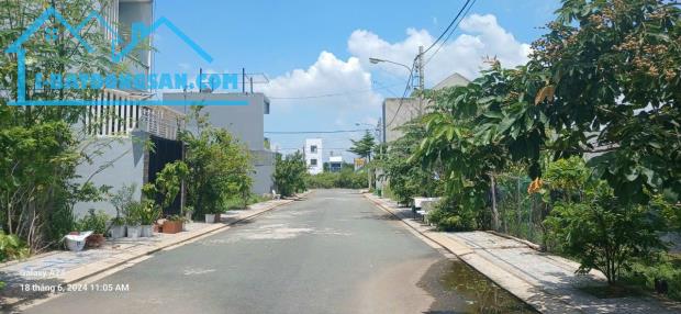 Bán đất dự án BLUE Đường số 8 Phường Long Phước quận 9
