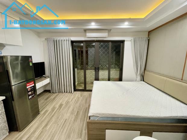 Cho thuê Căn hộ dịch vụ tại Số 61C, Ngõ 29 Võng Thị, Tây Hồ. View hồ cực Chill. Chỉ 6tr