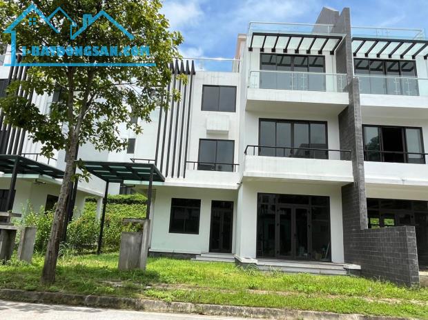 Biệt thự song lập tại Phú Cát City - BT14 diện tích 180m2 chủ cần bán gấp - 2