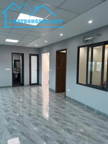 BÁN TÒA VP LÊ TRỌNG TẤN, PHÂN LÔ VỈA HÈ, 8 TẦNG THANG MÁY, LÔ GÓC 125M2 GIÁ CHỈ 37 TỶ - 2