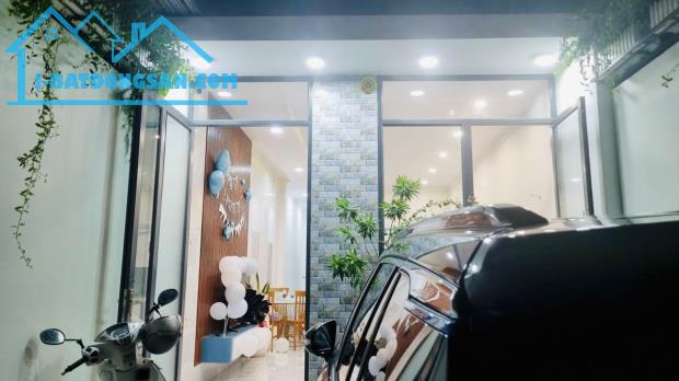 🏠 Bán Nhà Cấp 4 Sân Đậu Ô Tô Kp 9, P. Tân Phong DT 107m2 Sát Chợ Chỉ 3,250 Tỷ