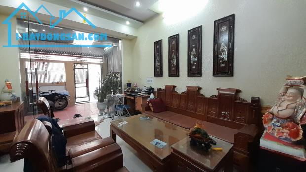 Bán gấp nhà phố Trung Hành, Đằng Lâm, Hải An, HP. 3,6 tỷ, 64m2, 4 tầng.