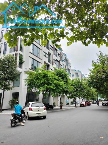 Bán nhà liền kề Galaxy - TSQ 95m2*6 tầng ô thang máy vị trí kinh doanh vỉa hè 5m view KV - 2
