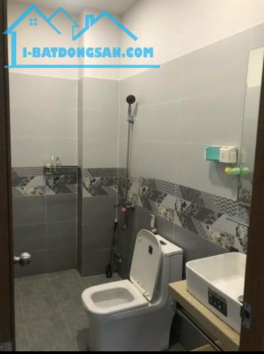 Cho Thuê Nhà 4 PN 5WC HXH 4 tầng 18 triệu - 1