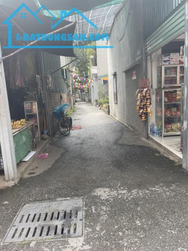 BÁN ĐẤT CỰC HIẾM LÔ GÓC KINH DOANH.CÁCH 1 NHÀ RA MẶT PHỐ.ĐƯỜNG RỘNG Ô TÔ.YÊN NGHĨA HÀ ĐÔNG - 2