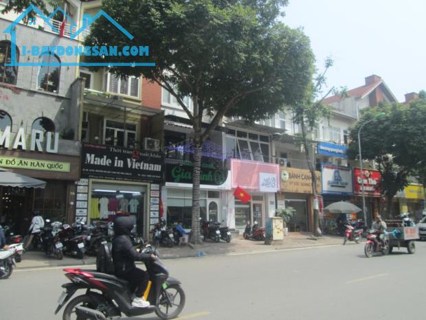 Tôi bán nhà mặt phố Nguyễn Văn Lộc sầm uất gần phố Trần Phú 86m2 chỉ 31.8 tỷ. 0989.62.6116 - 1