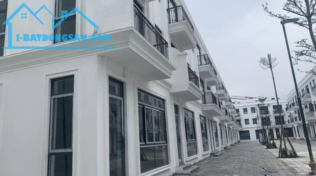 Chủ nhà cần chuyển nhượng căn liền kề diện tích 135m2, giá cả hợp lý ở HUD Mê Linh. - 2