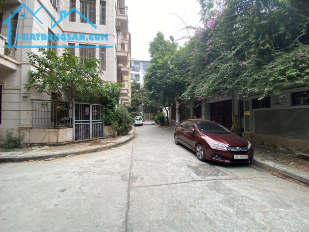 BÁN MẢNH ĐẤT PHÂN LÔ PHỐ XUÂN LA, TÂY HỒ, DT 328M, MT 15.5M, ĐƯỜNG Ô TÔ TRÁNH, VỈA HÈ